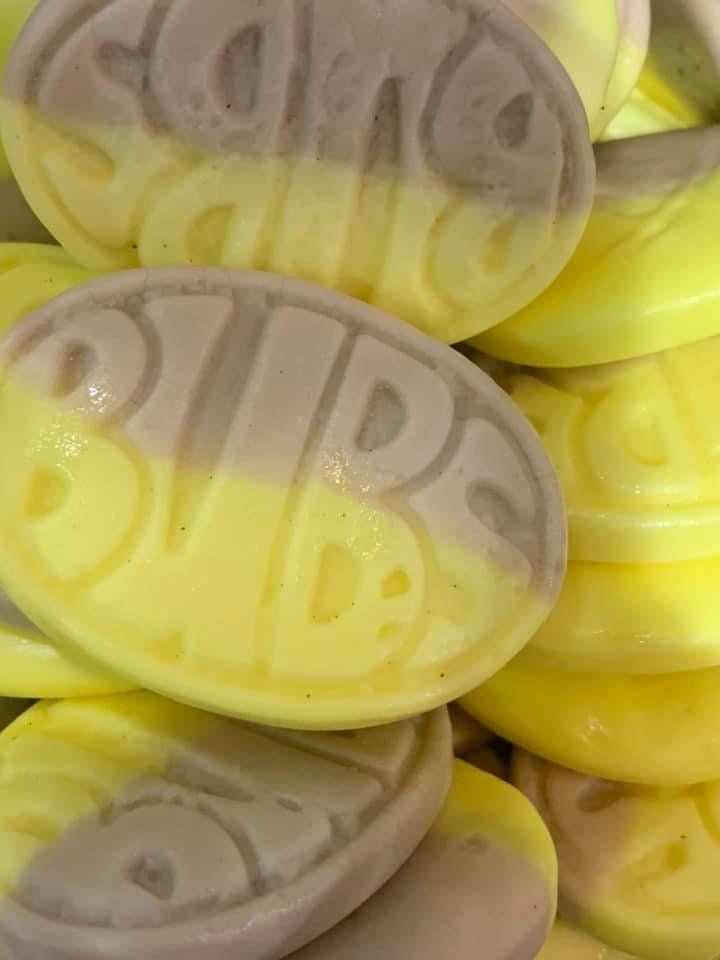 Banana & Caramel Bubs – Sweet Jaspers